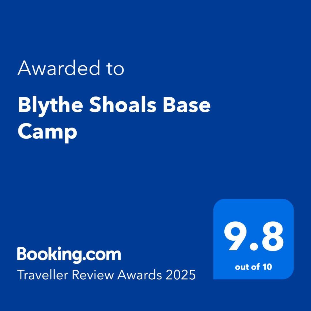 Blythe Shoals Base Camp Hotell Cleveland Exteriör bild